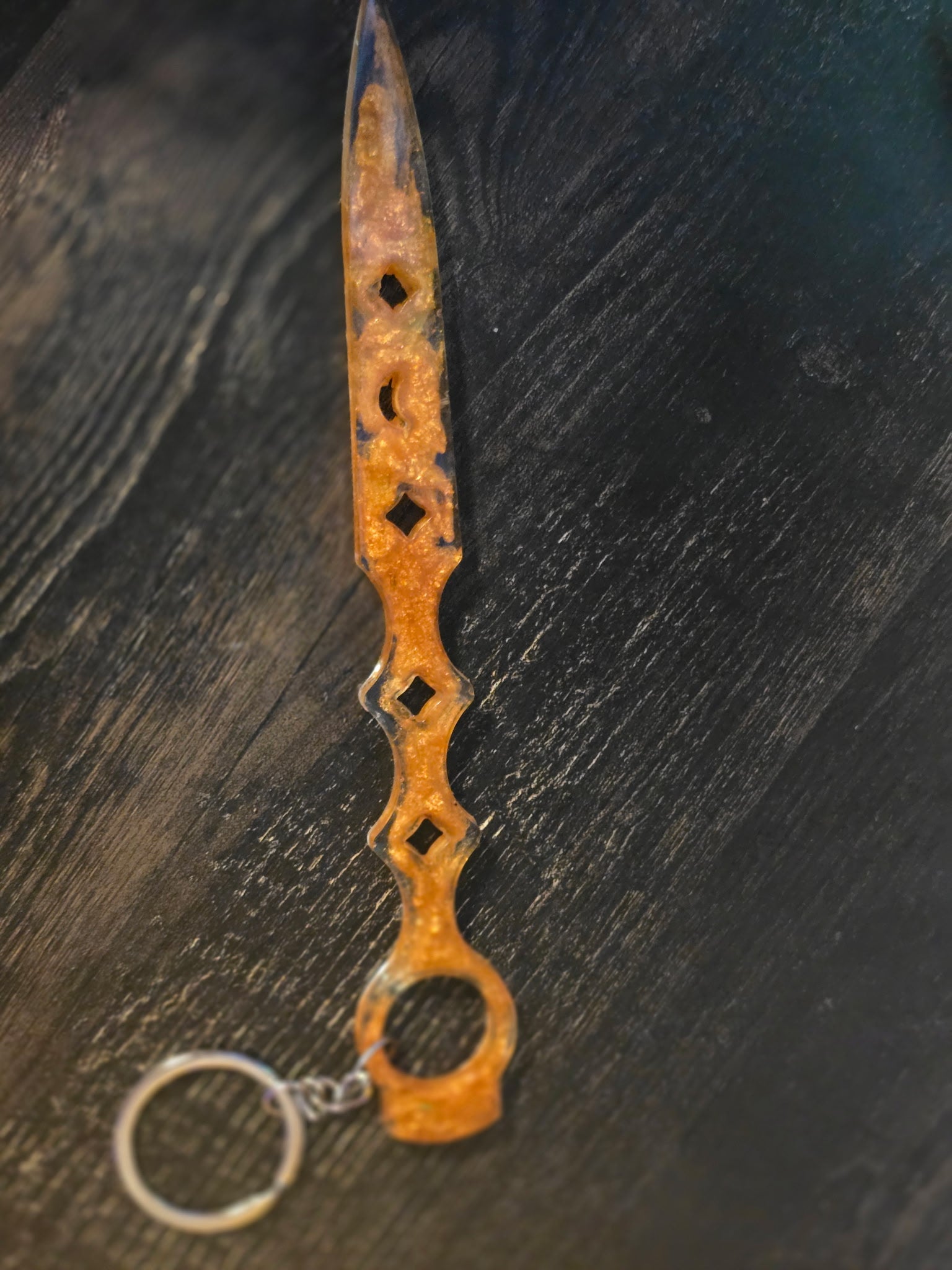 BRIGHT KEYCHAIN