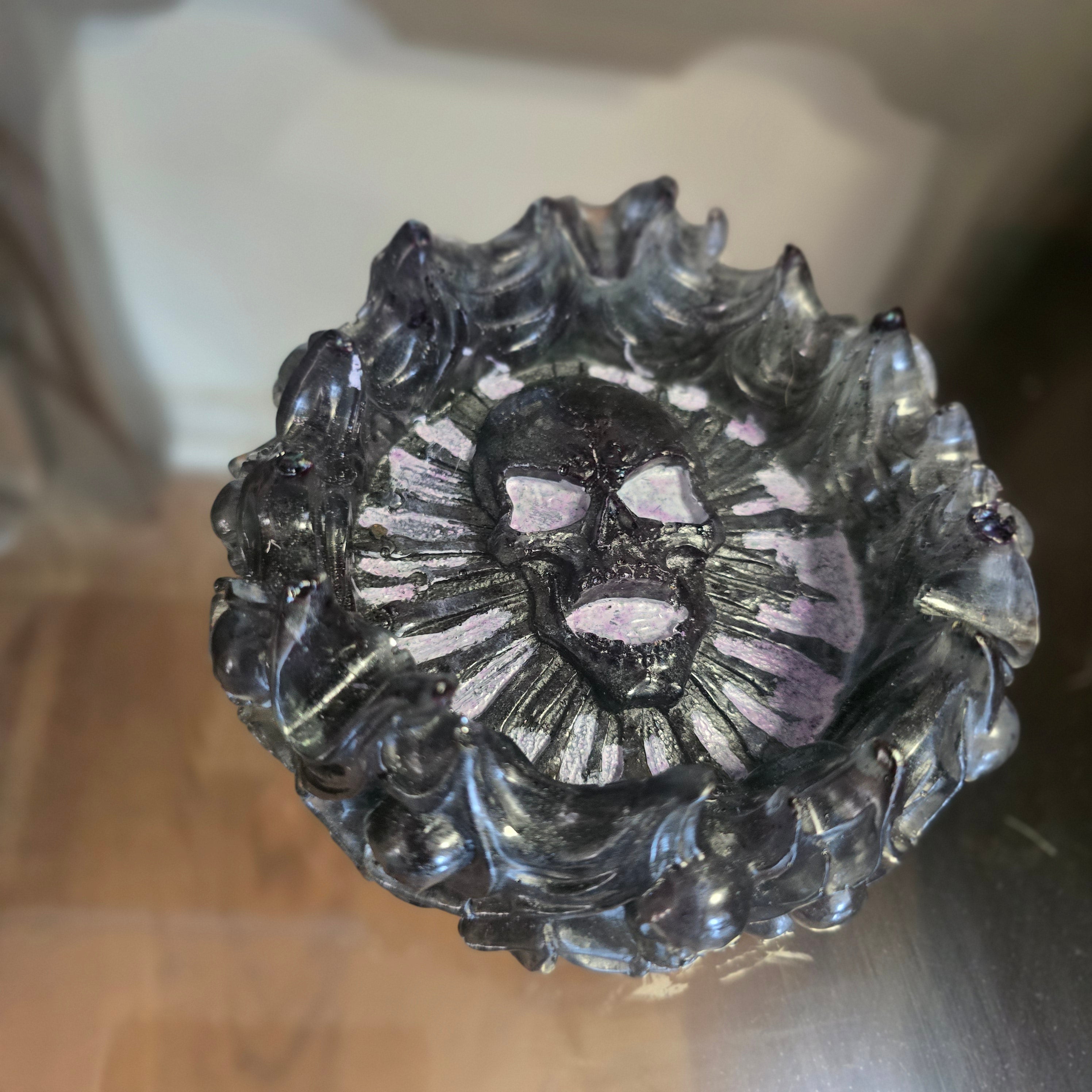 SKULL BASED ASHTRAY