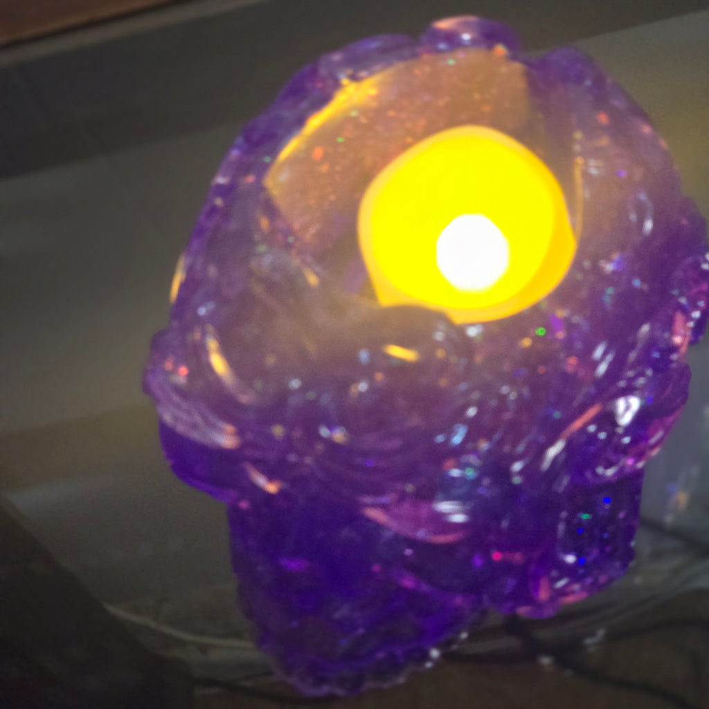SKULL CANDLE HOLDER