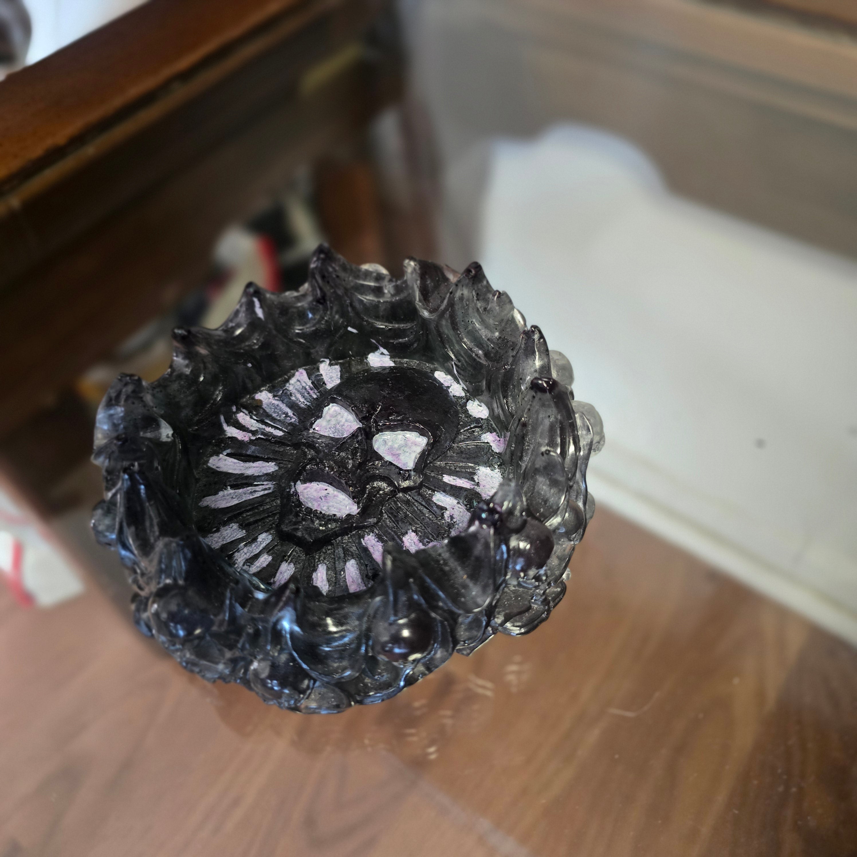 SKULL BASED ASHTRAY